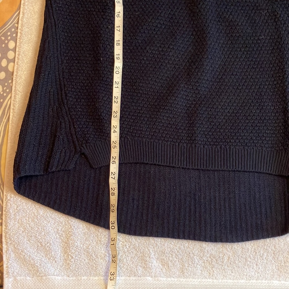 LOFT navy tunic sweater - Picture 10 of 10